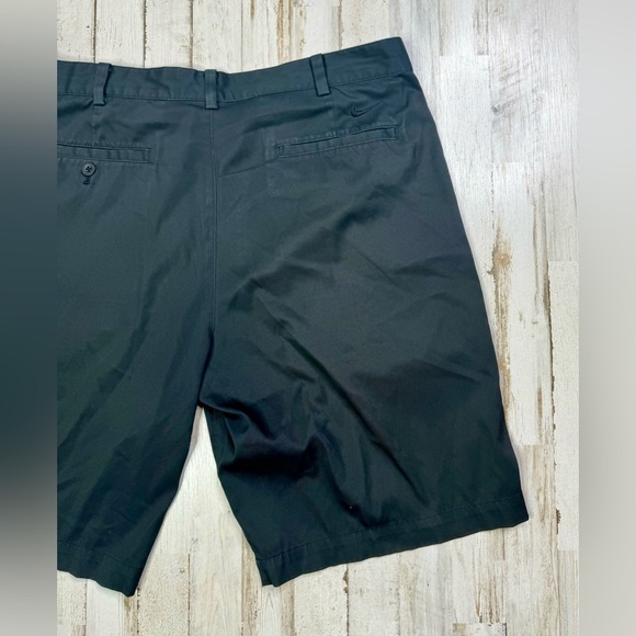 Nike Golf Shorts Men Size 36 Black Polyester Blend 11” Inseam - Picture 9 of 10